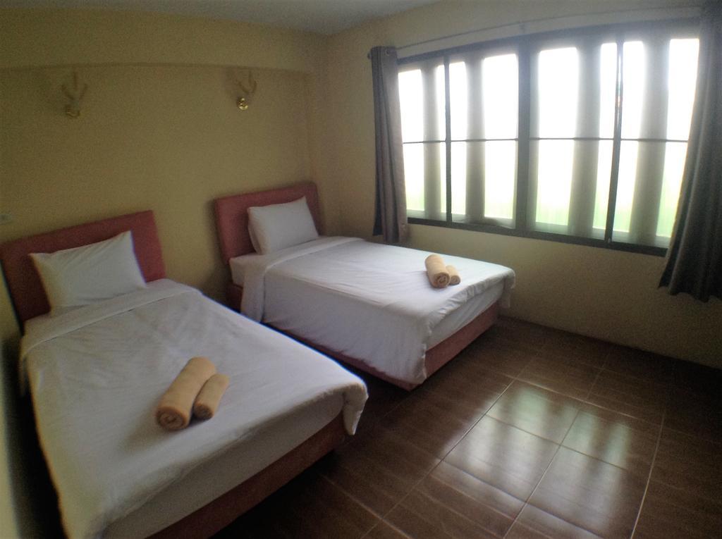 Hotel Sweet Honey Pranburi Sam Roi Yot Esterno foto