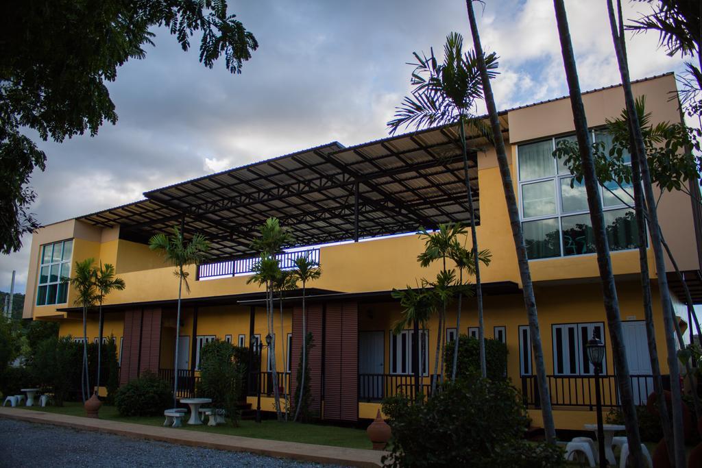 Hotel Sweet Honey Pranburi Sam Roi Yot Esterno foto