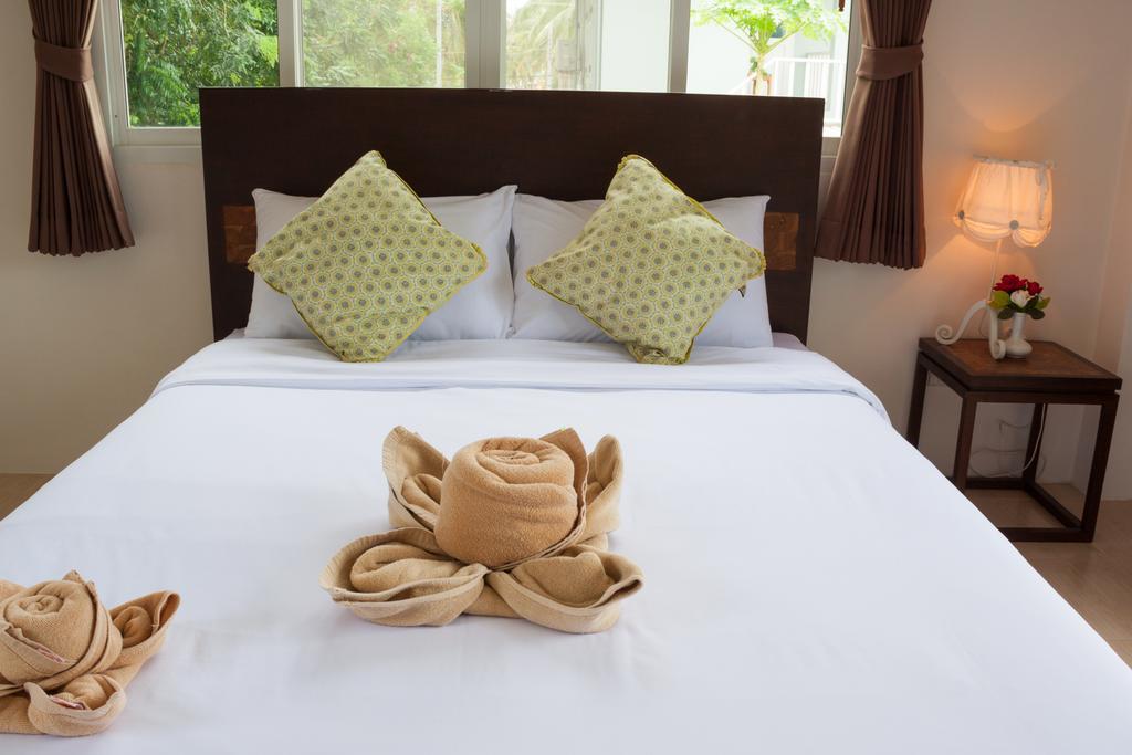 Hotel Sweet Honey Pranburi Sam Roi Yot Esterno foto