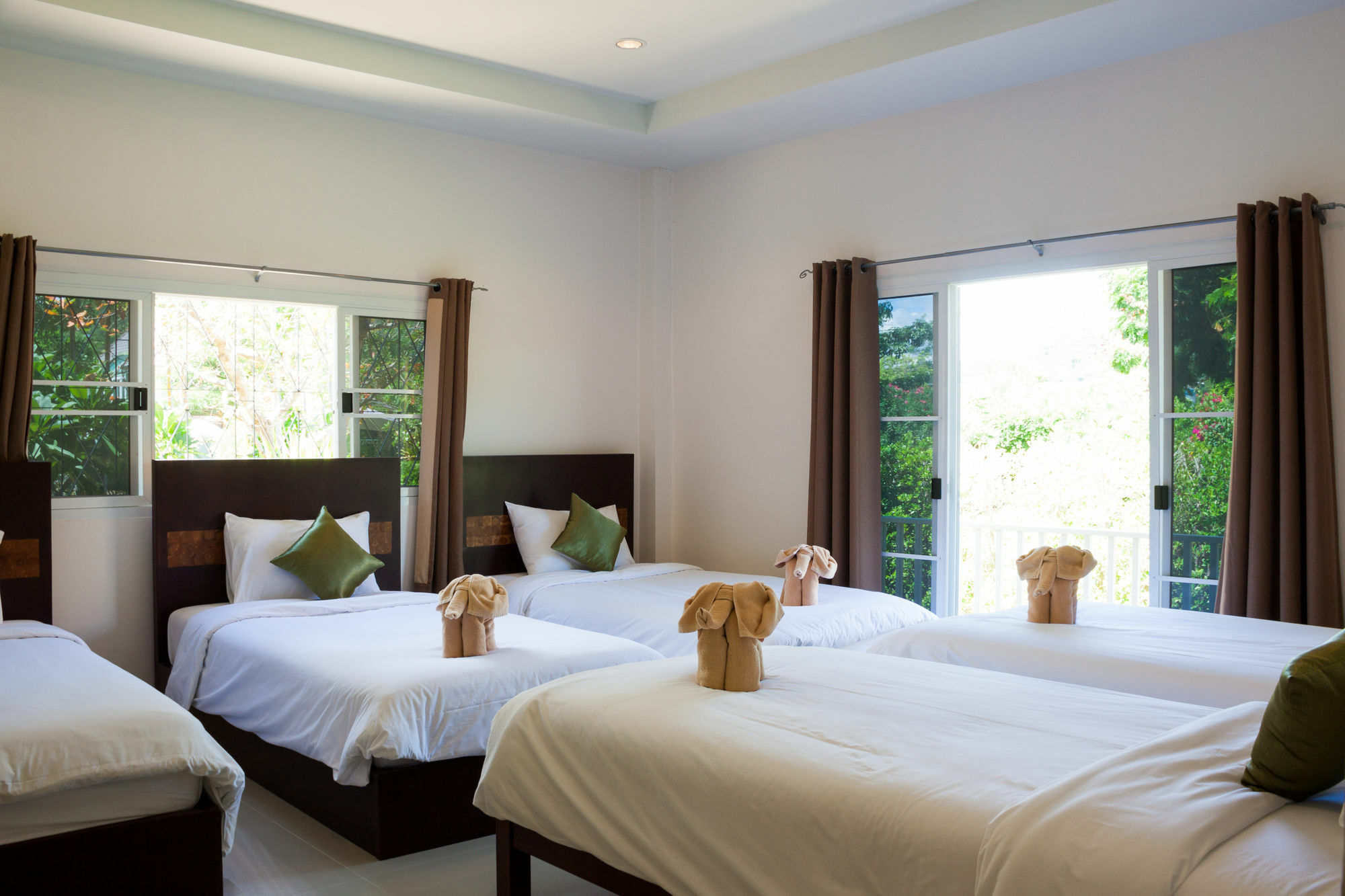 Hotel Sweet Honey Pranburi Sam Roi Yot Esterno foto