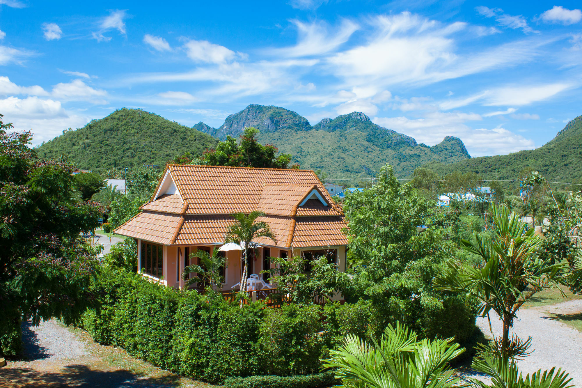 Hotel Sweet Honey Pranburi Sam Roi Yot Esterno foto